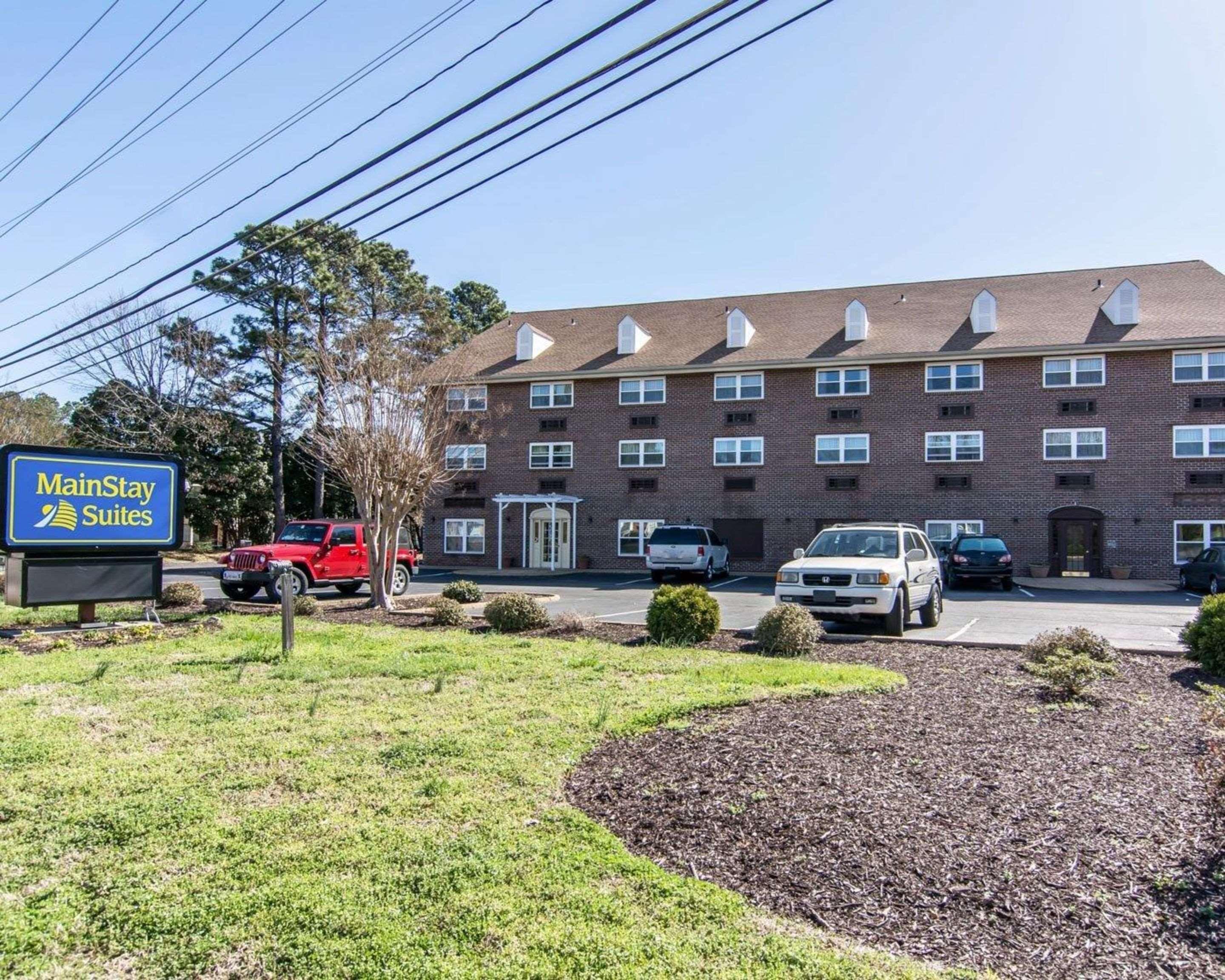 Mainstay Suites Williamsburg Historic Area Exterior foto