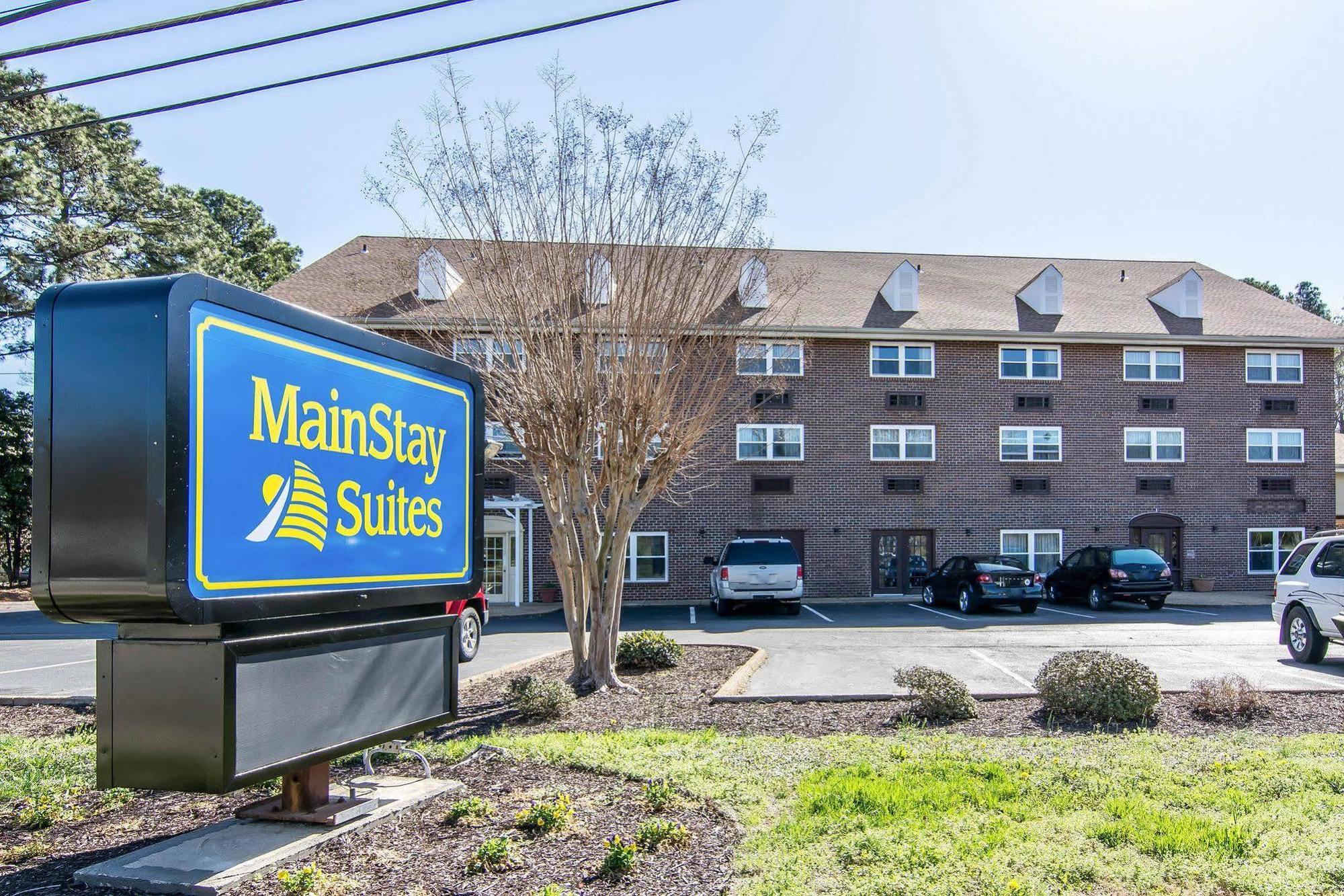 Mainstay Suites Williamsburg Historic Area Exterior foto